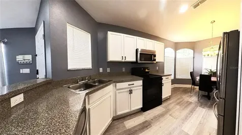 4805 W Pine Street Orlando FL 32811