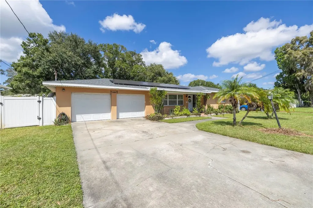 1204 S Keene Road Clearwater FL 33756