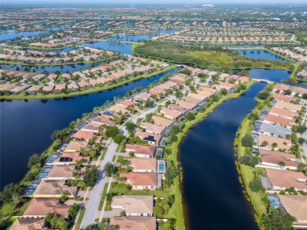 13180 Ipolita Street Venice FL 34293