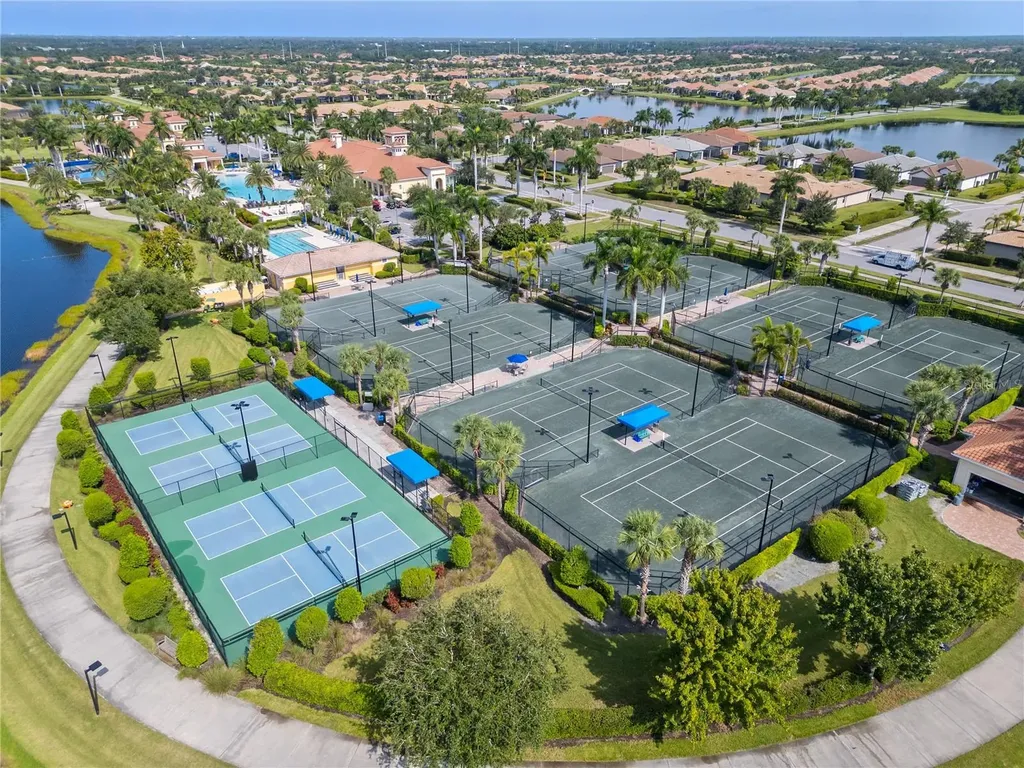 13180 Ipolita Street Venice FL 34293