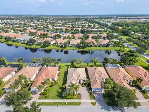 13180 Ipolita Street Venice FL 34293