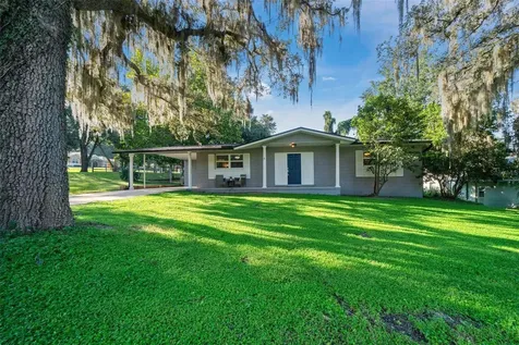 211 Sara Lane Leesburg FL 34748