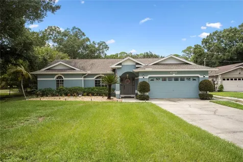 6910 W Creek Drive Tampa FL 33615