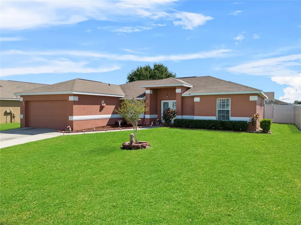 8697 Pebblebrooke Way Lakeland FL 33810