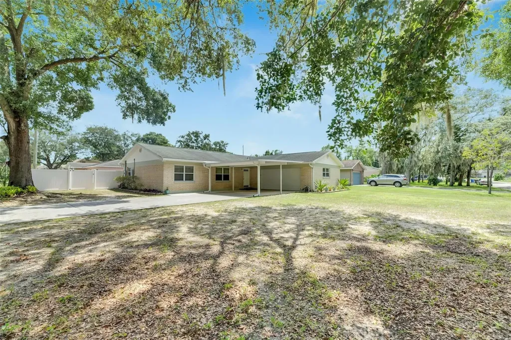 1501 Gertrude Drive Brandon FL 33511