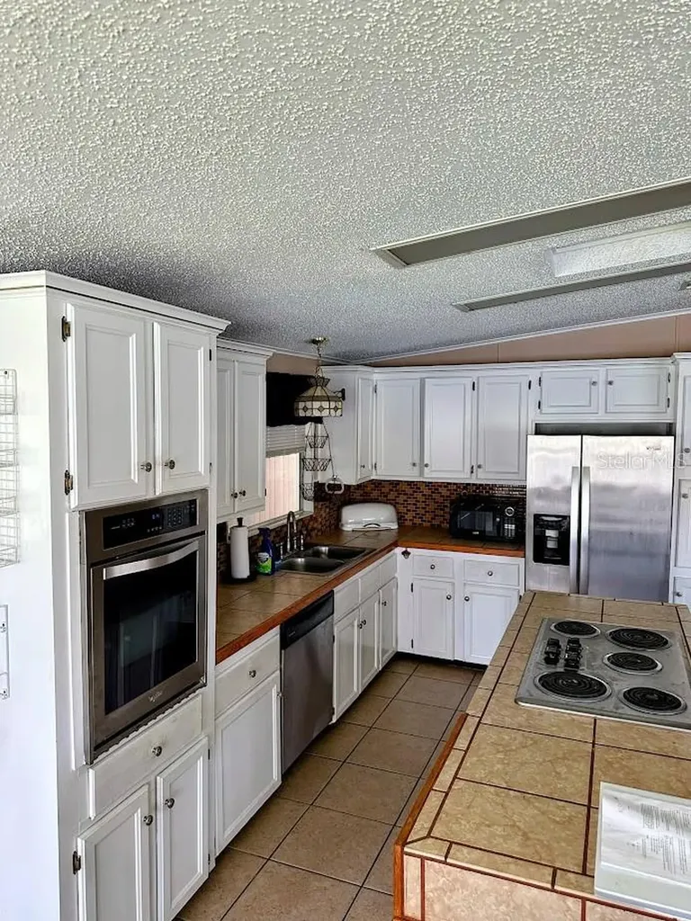 1001 Starkey Road Largo FL 33771