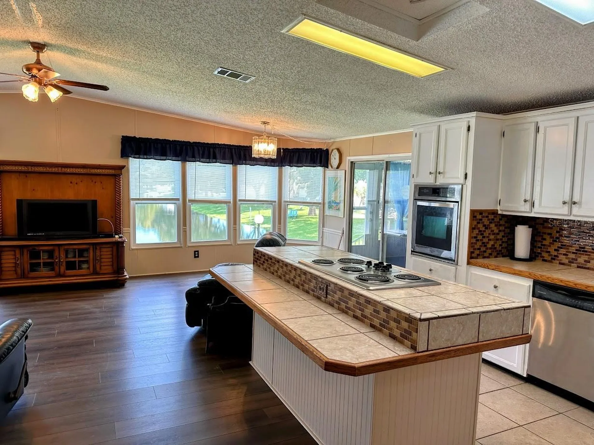 1001 Starkey Road Largo FL 33771