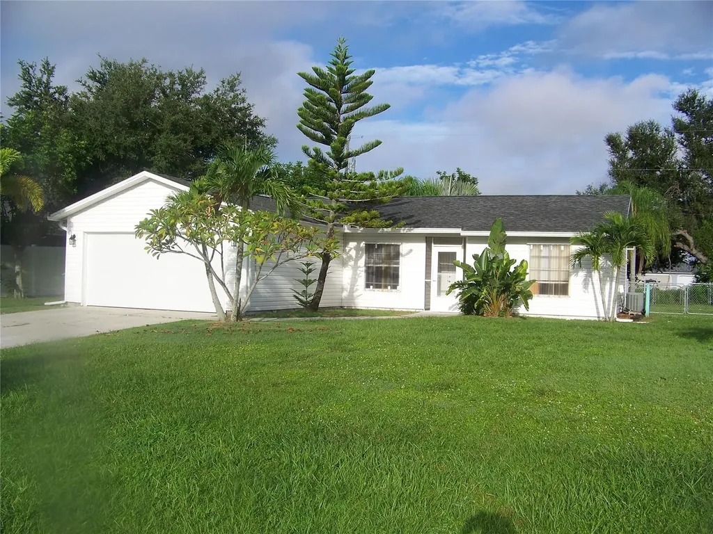 2700 NW 3rd Avenue Cape Coral FL 33993