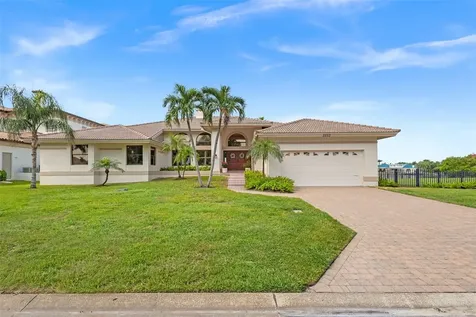5223 61st Avenue S St Petersburg FL 33715