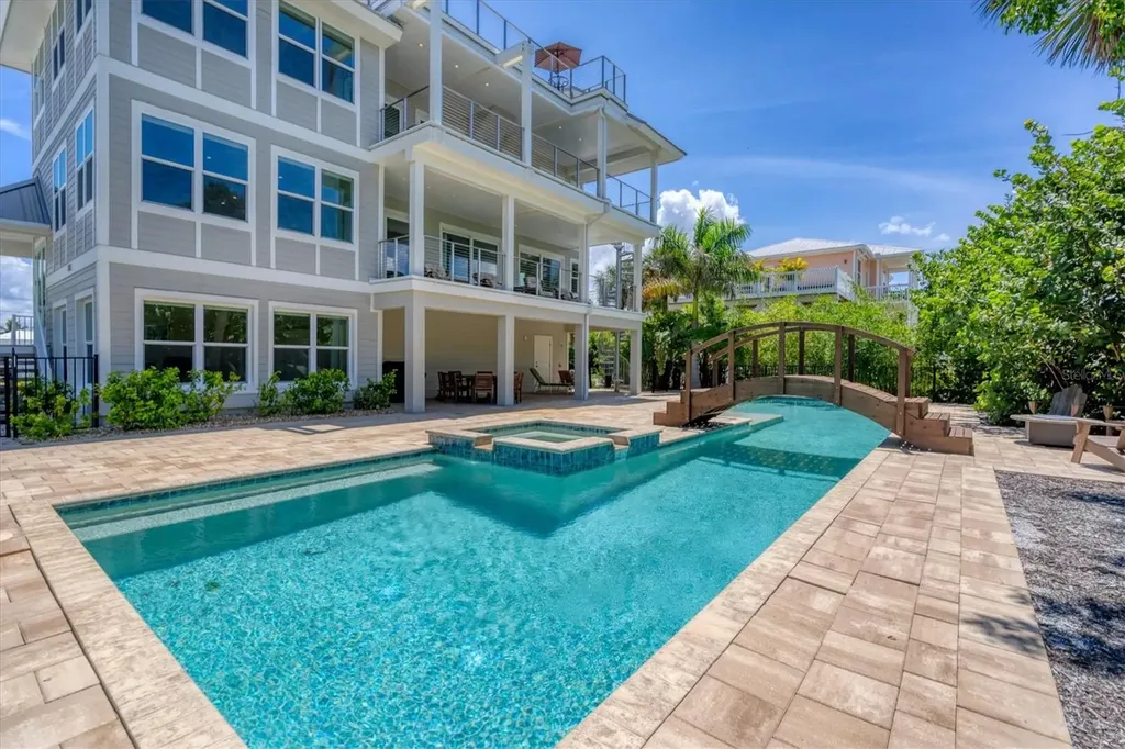 300 Gasparilla Street Boca Grande FL 33921
