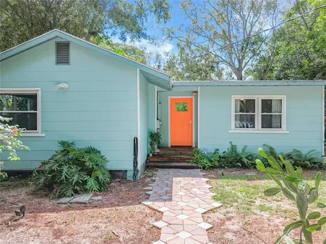 710 34th Avenue S St Petersburg FL 33705
