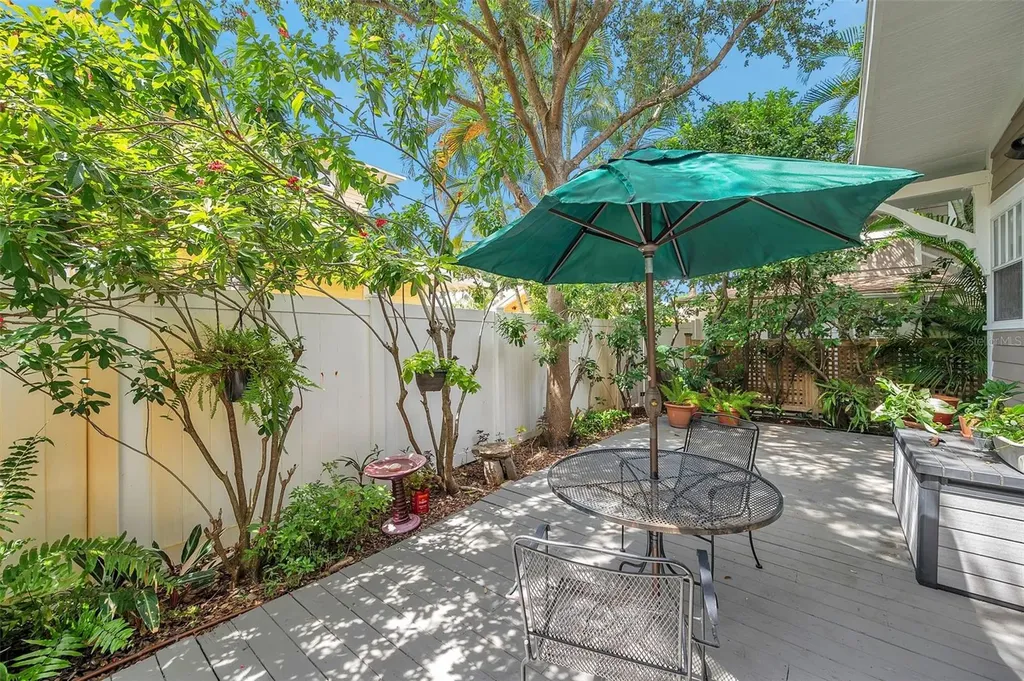 455 13 Th Avenue NE St Petersburg FL 33701
