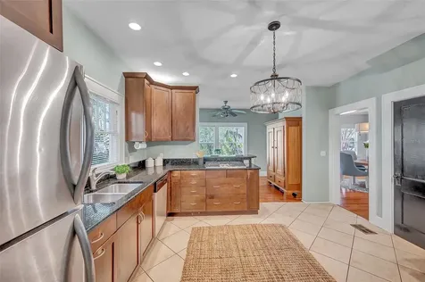 455 13 Th Avenue NE St Petersburg FL 33701