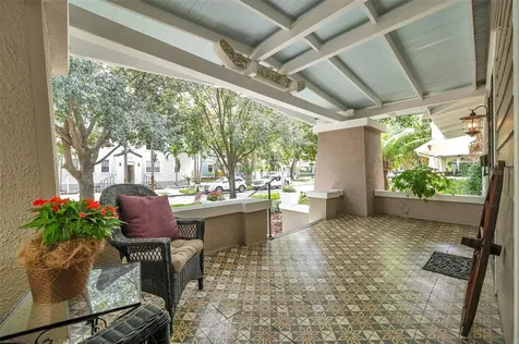 455 13 Th Avenue NE St Petersburg FL 33701