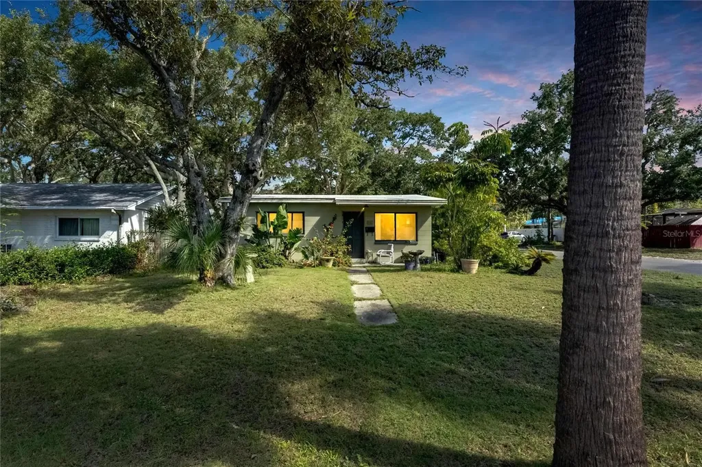 8101 23rd Avenue N St Petersburg FL 33710