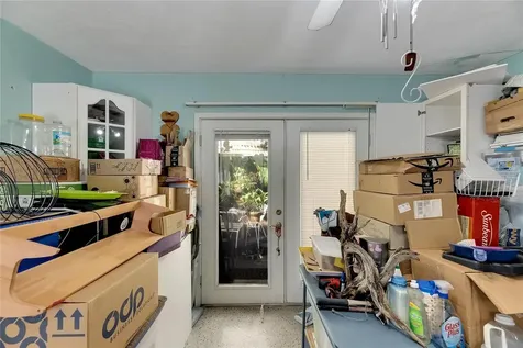 8101 23rd Avenue N St Petersburg FL 33710