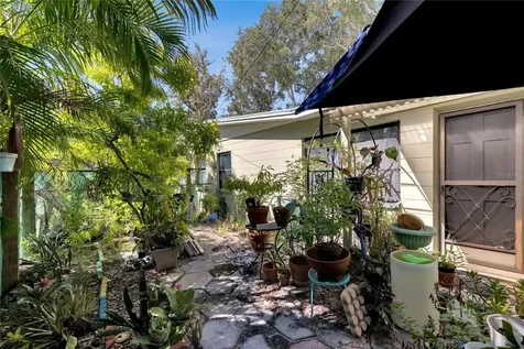 8101 23rd Avenue N St Petersburg FL 33710