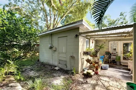 8101 23rd Avenue N St Petersburg FL 33710
