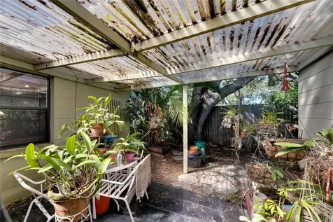 8101 23rd Avenue N St Petersburg FL 33710