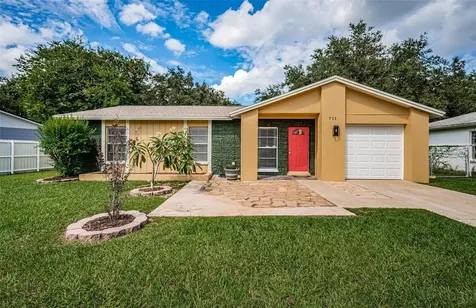 711 Innergary Place Valrico FL 33594