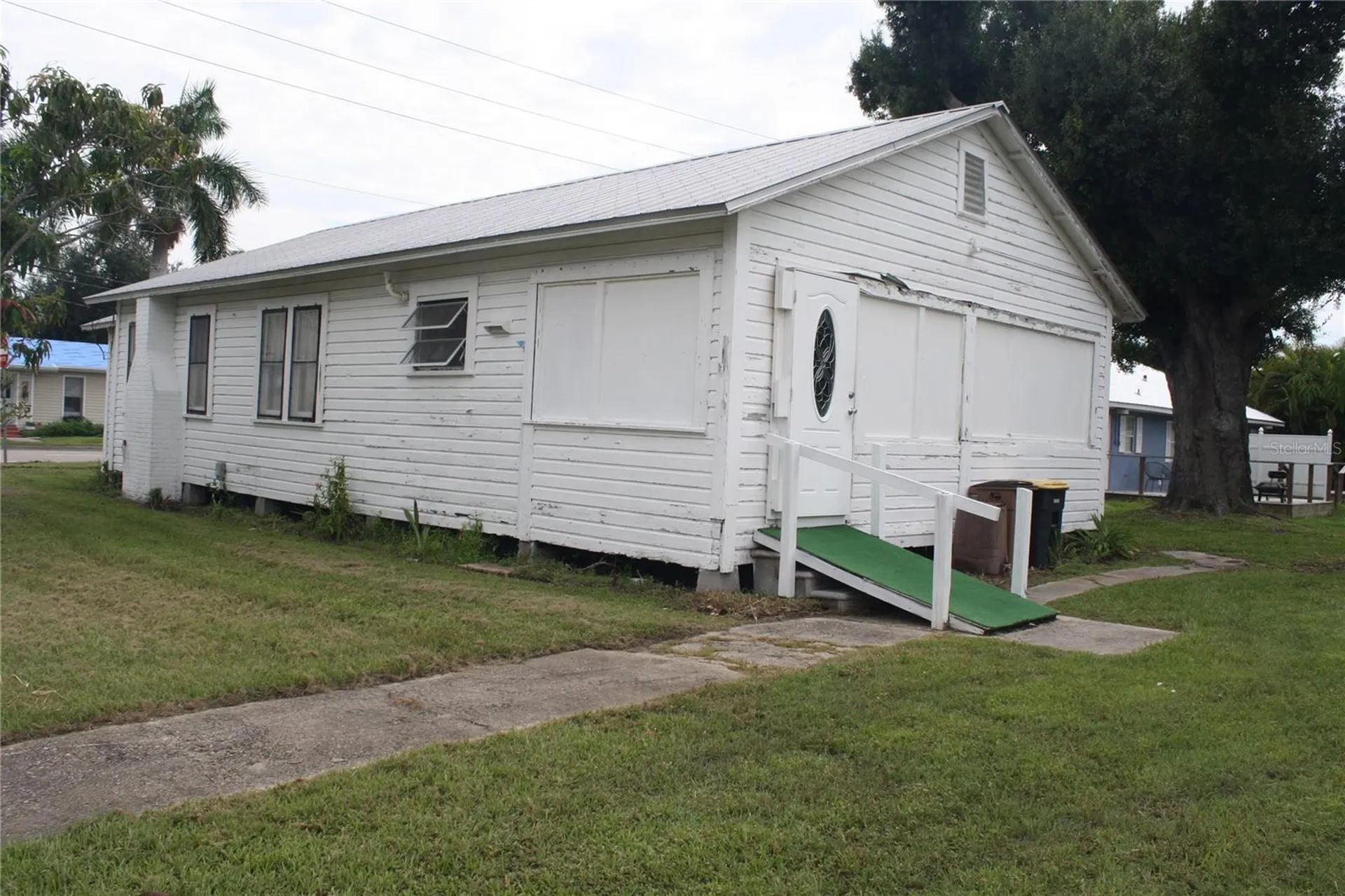 702 W Olympia Avenue Punta Gorda FL 33950