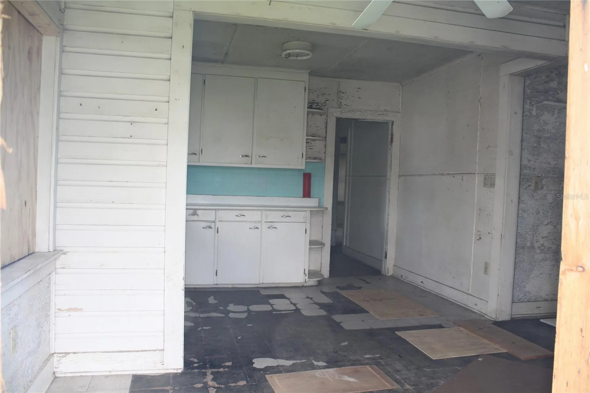 702 W Olympia Avenue Punta Gorda FL 33950
