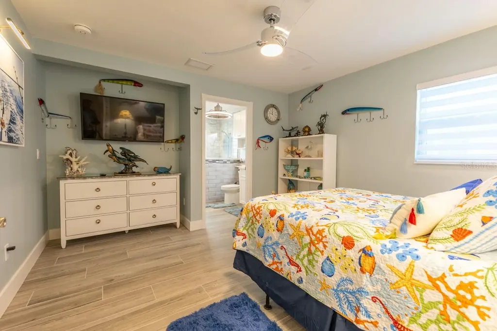 1945 Michigan Avenue Englewood FL 34224