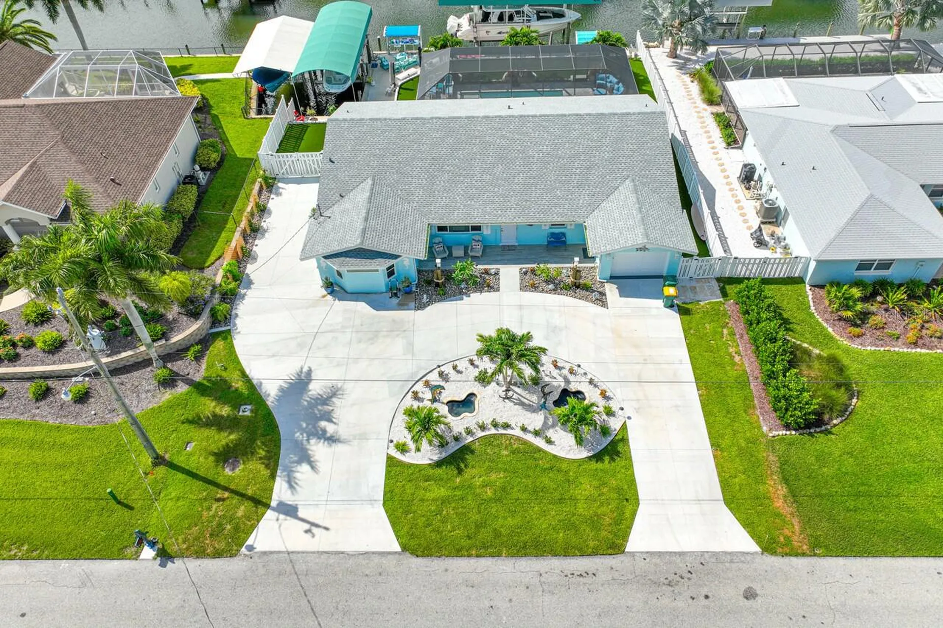 1945 Michigan Avenue Englewood FL 34224