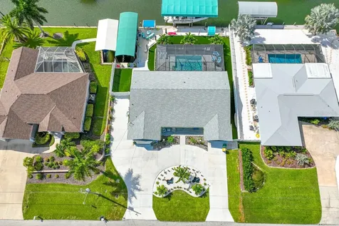 1945 Michigan Avenue Englewood FL 34224