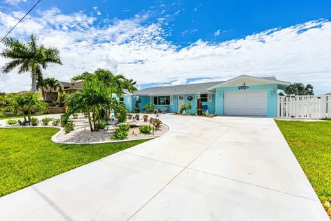 1945 Michigan Avenue Englewood FL 34224