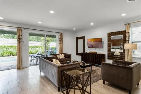 280 Pendant Court Kissimmee FL 34747