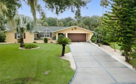 13 Farraday Lane Palm Coast FL 32137