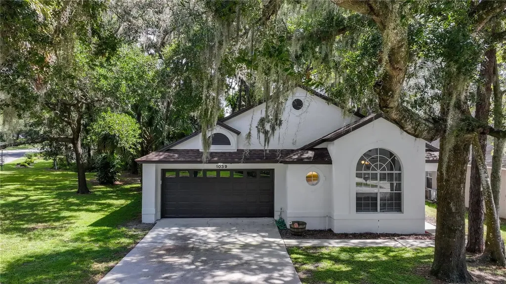 1039 Woodcraft Drive Apopka FL 32712