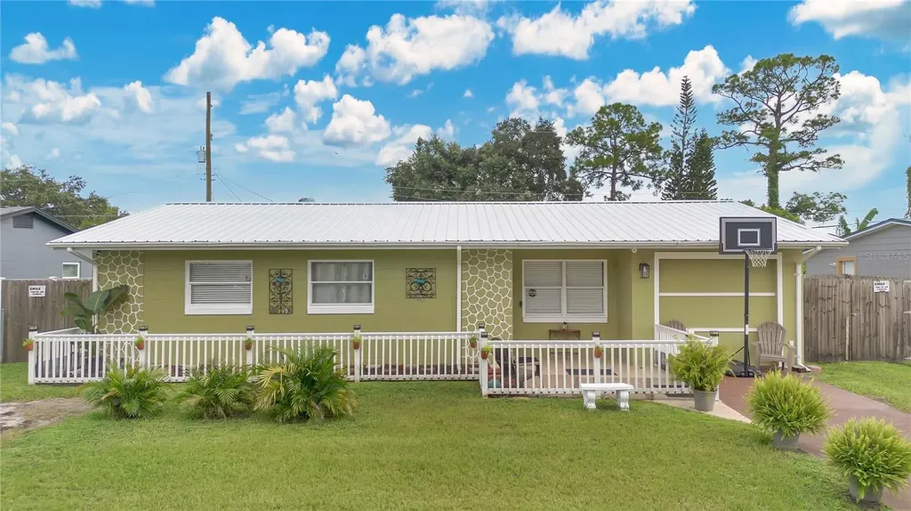 4613 Kempston Drive Orlando FL 32812