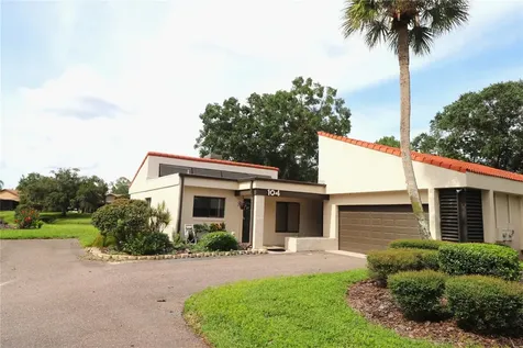 104 Capri Court N Plant City FL 33566
