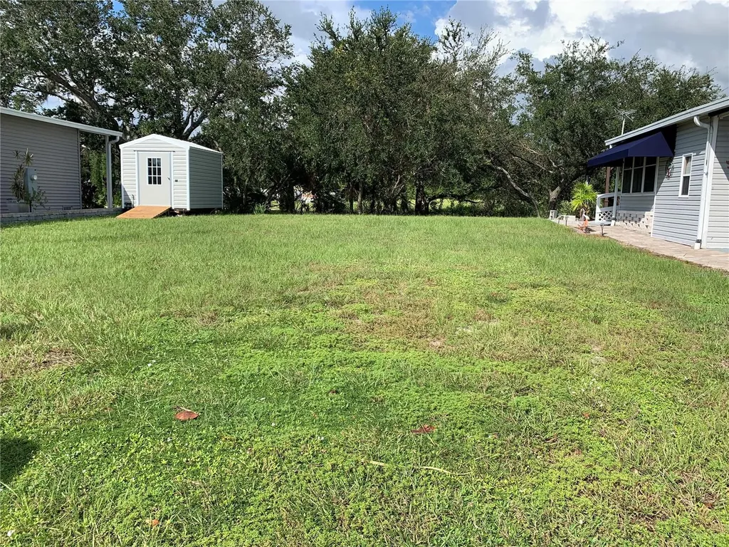 223 N Saint George Circle Apollo Beach FL 33572