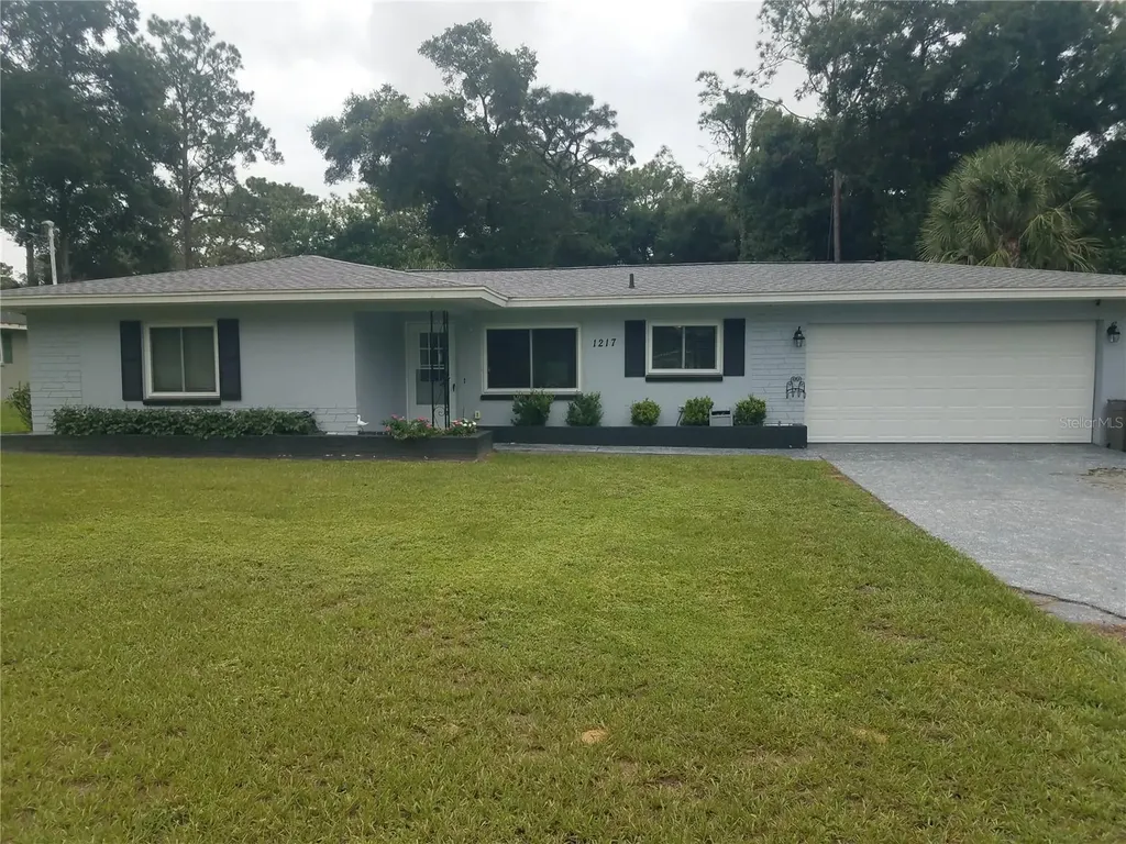 1217 Lakeview Drive Inverness FL 34450