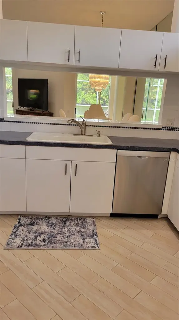 7557 Fairlinks Court Sarasota FL 34243