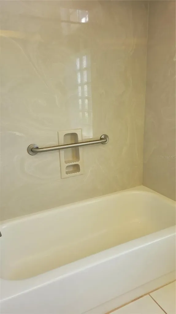 7557 Fairlinks Court Sarasota FL 34243