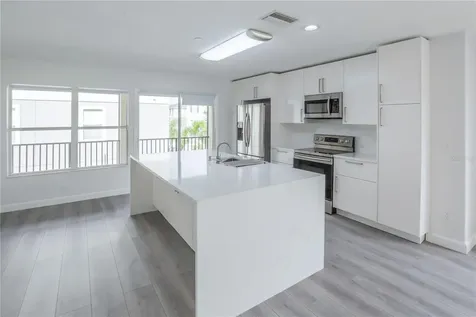 607 Wheaton Trent Place Tampa FL 33619