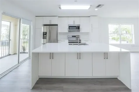 607 Wheaton Trent Place Tampa FL 33619