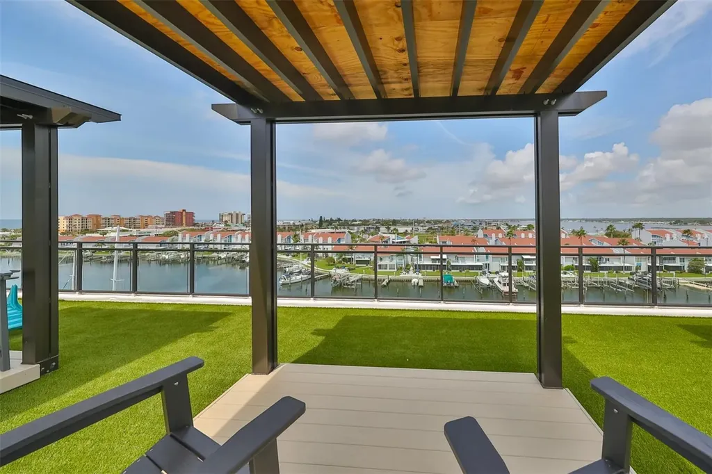 400 150th Madeira Beach FL 33708