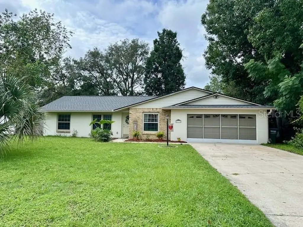 2171 Dumas Drive Deltona FL 32738
