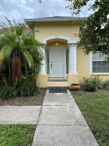 2402 Dryer Avenue Largo FL 33770