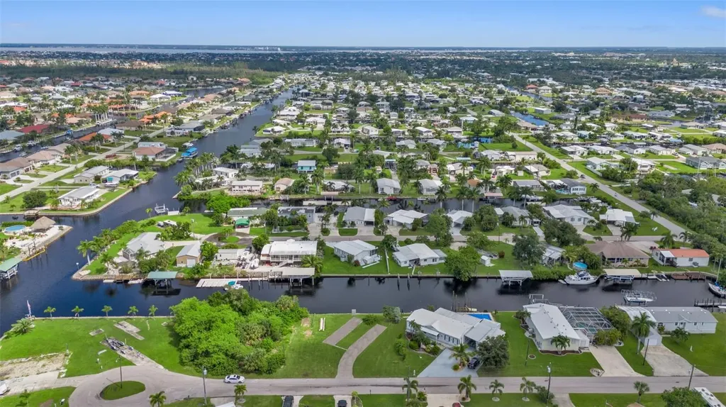 740 El Dorado Drive Punta Gorda FL 33950