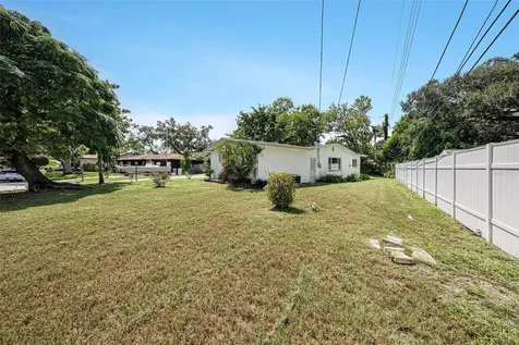 1442 Hunter Lane Clearwater FL 33764