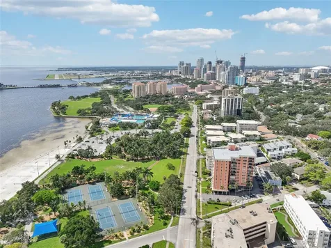 1120 N Shore Drive NE St Petersburg FL 33701