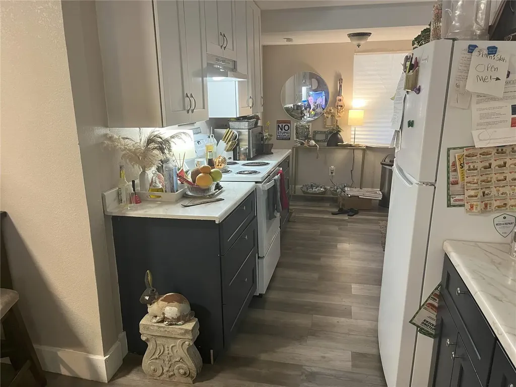 1874 Douglas Avenue Clearwater FL 33755