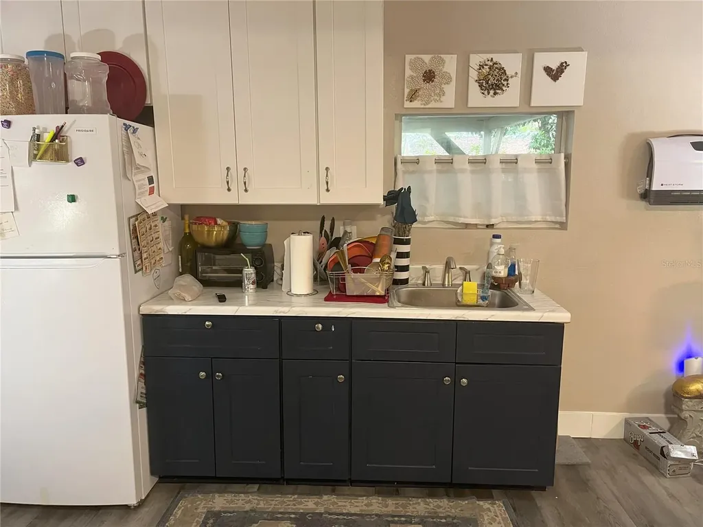 1874 Douglas Avenue Clearwater FL 33755