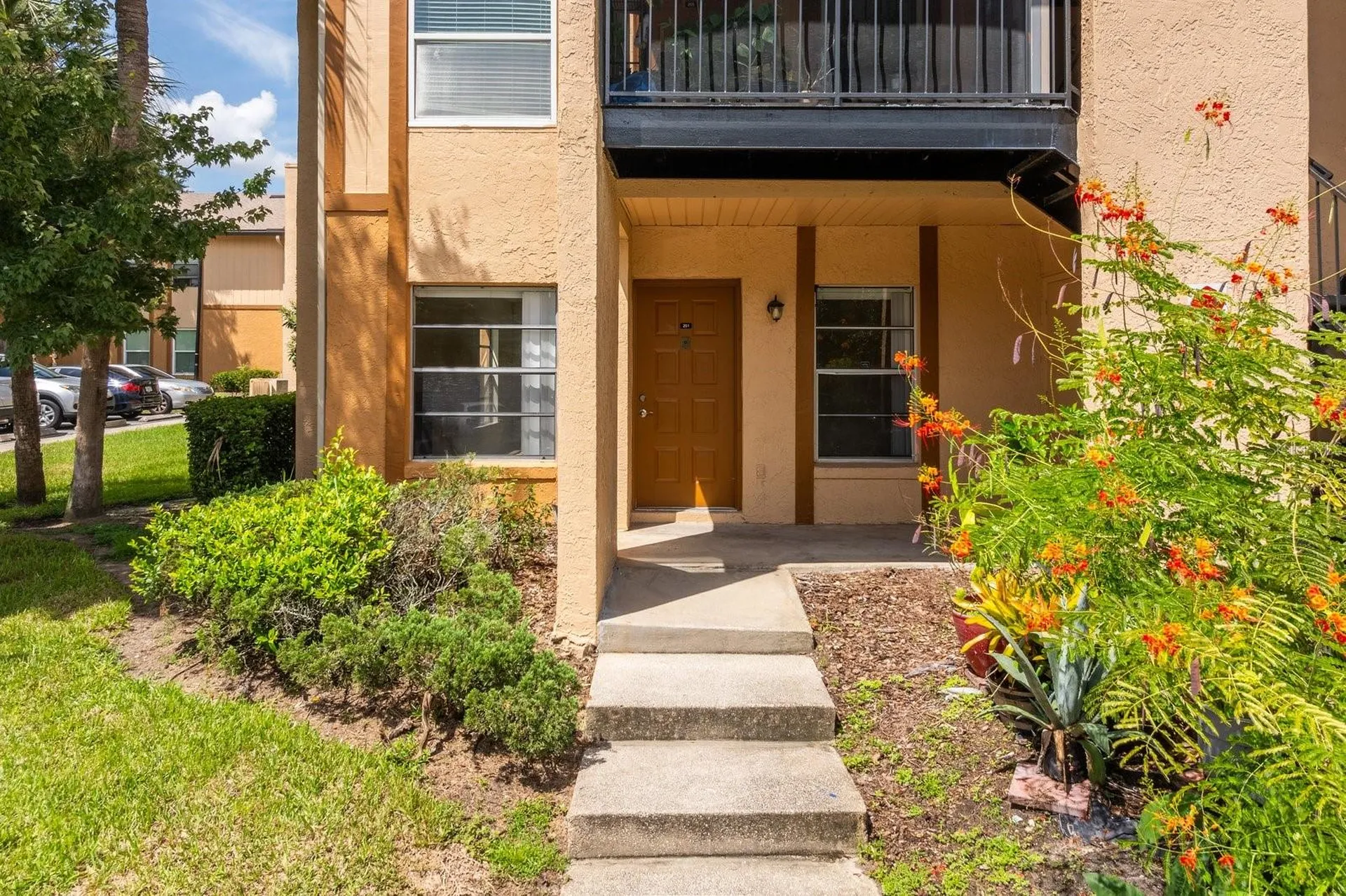 4806 S Semoran Boulevard Orlando FL 32822
